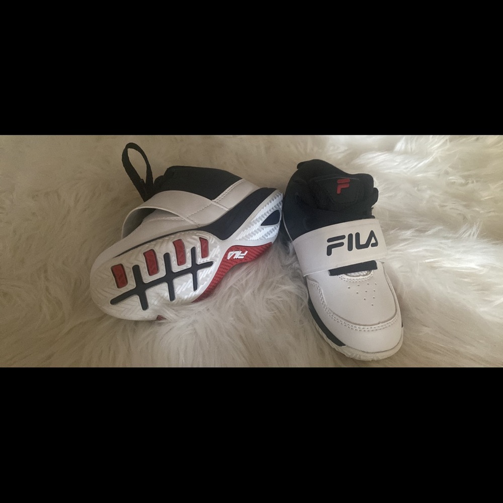 New Toddler Fila